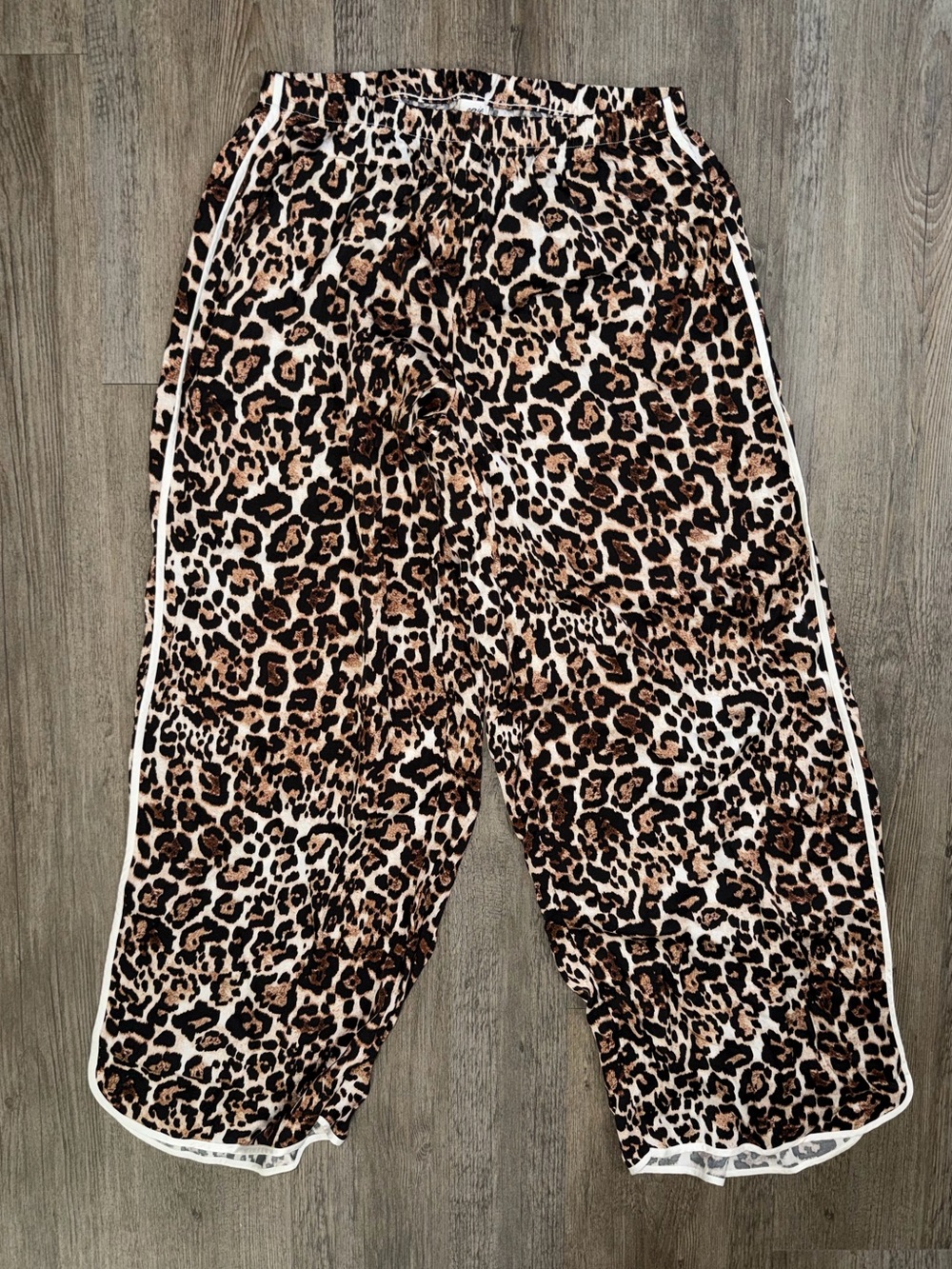 Aerie Leopard Satin Track Pants size medium